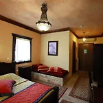 Nemesis Hotel Stavroupoli
